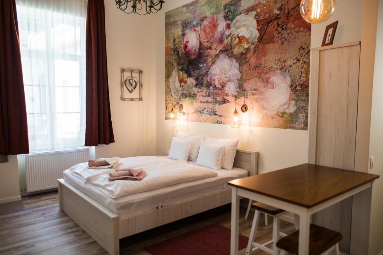 All In Apartman Iv. Budapest Luaran gambar